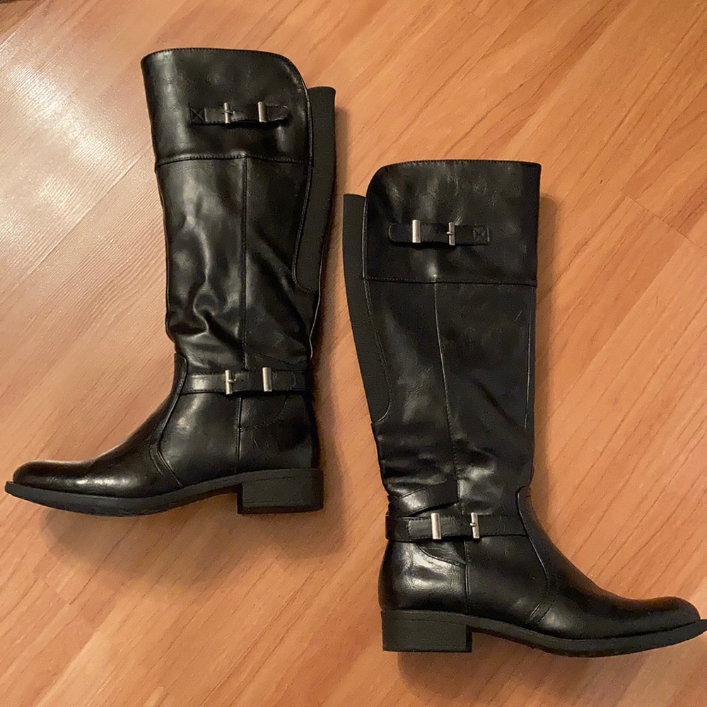 Yuu Rocio Boots - Picture 3 of 11